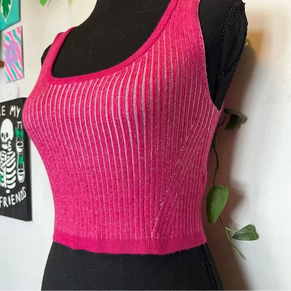 Wild Fable Pink Knitted Crop Tank Top - Picture 2 of 4